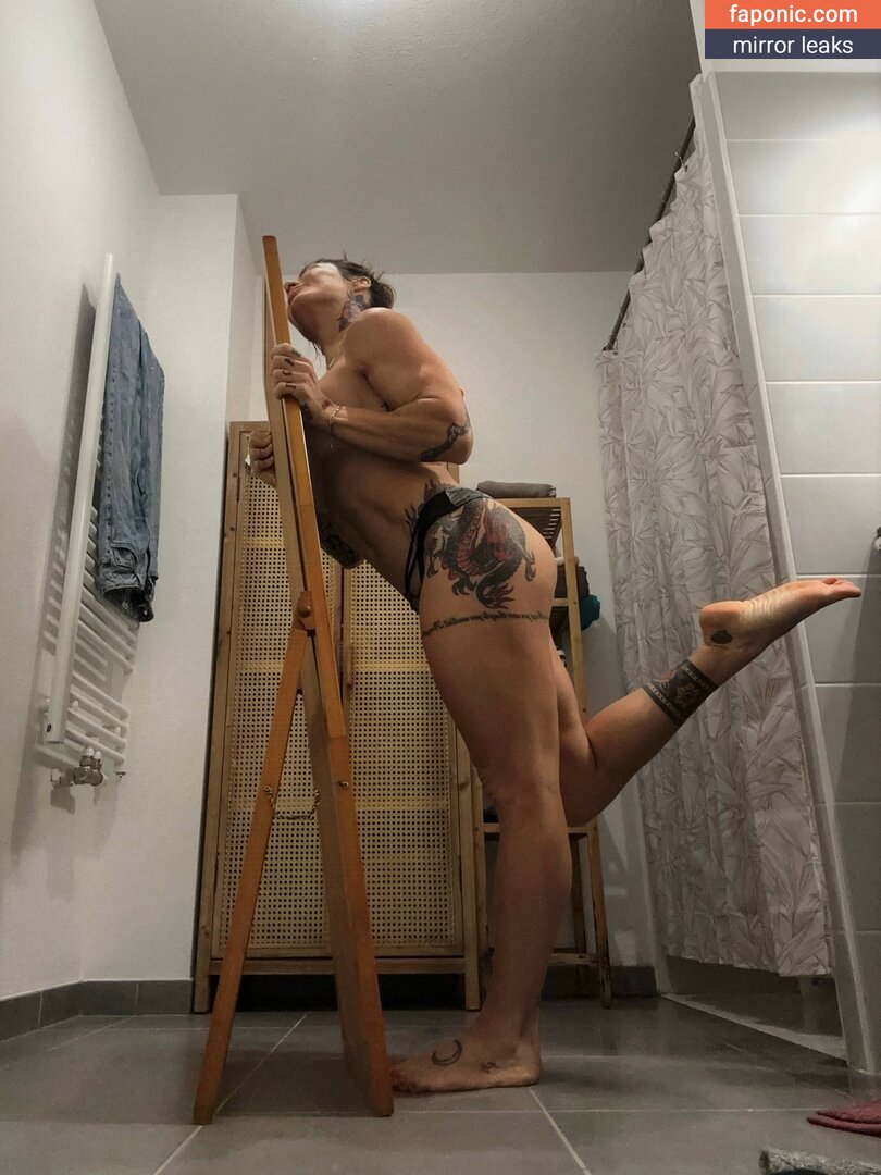 Celia Gabbiani, CeliaGabbiani Meztelen kiszivárgások  Fotó #16