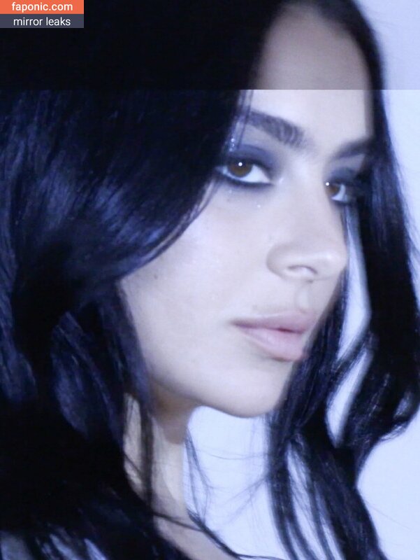 Charli XCX, charli_xcx, charlignarly, charlixcx, https: Meztelen kiszivárgások OnlyFans Fotó #67