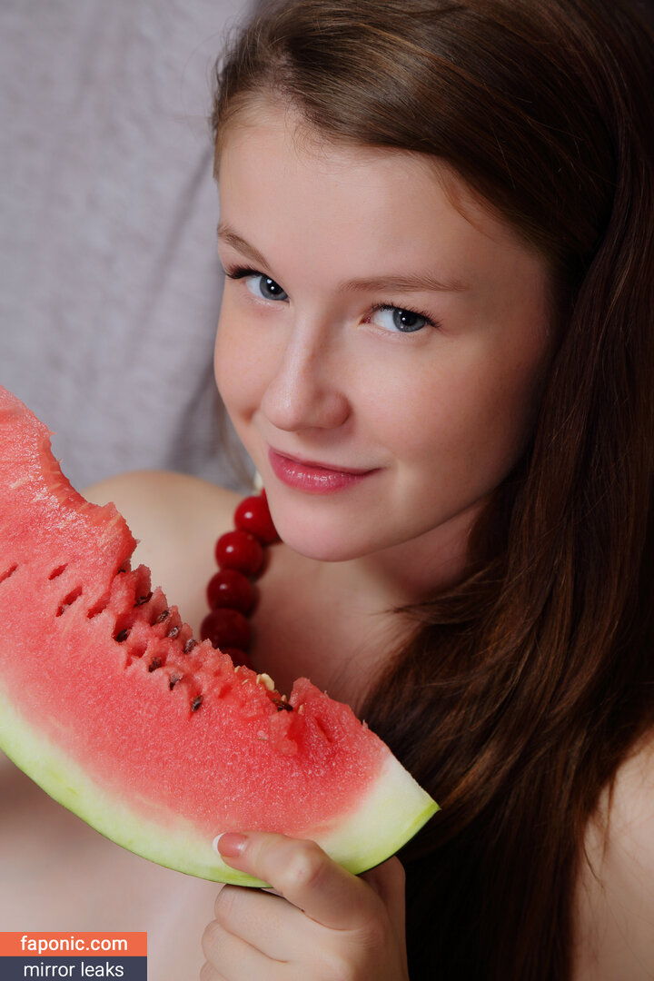 Emily Bloom, emilybloomshow, theemilybloom Meztelen kiszivárgások OnlyFans/Patreon Fotó #5184
