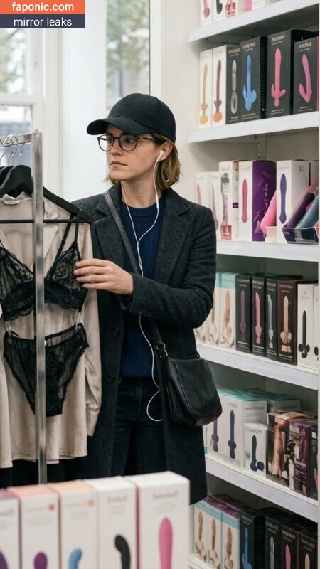 Emma Watson, EmmaWatson, elizarosewatson Meztelen kiszivárgások OnlyFans Fotó #157
