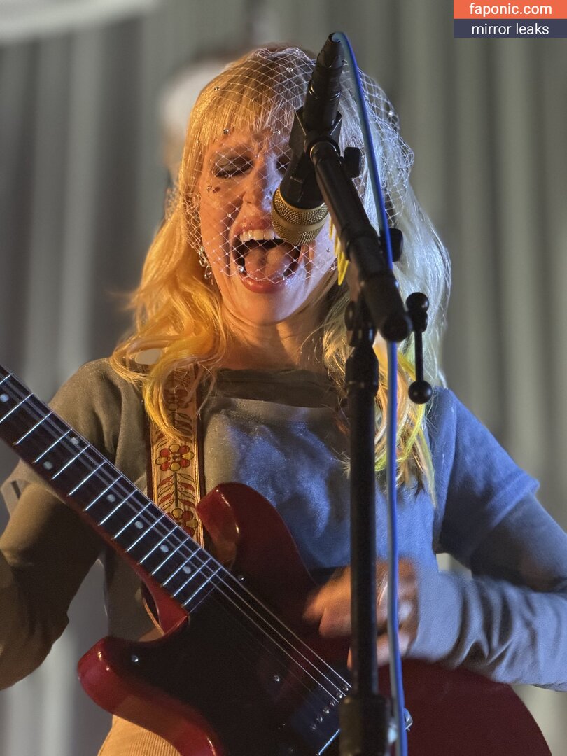 Hayley Williams, meepyfreepy, yelyahwilliams Meztelen kiszivárgások OnlyFans Fotó #609