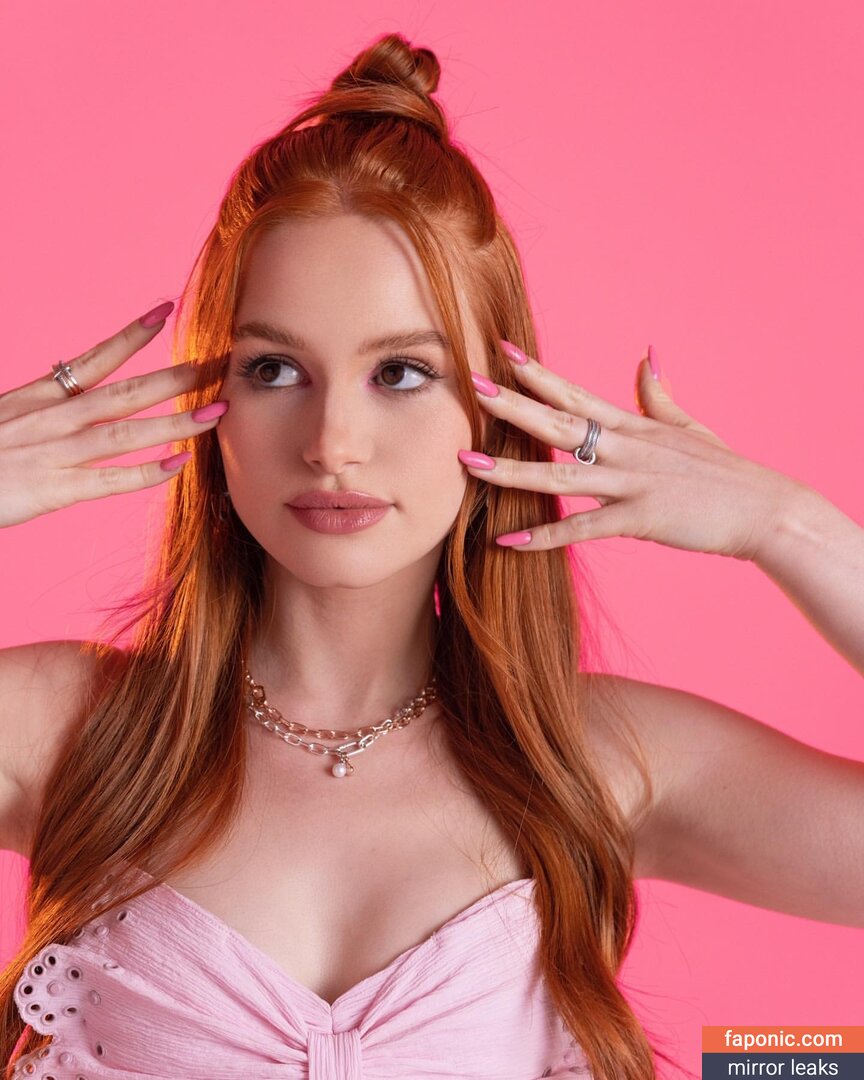 Madelaine Petsch, https:, madelainepetsch, madelame Meztelen kiszivárgások OnlyFans Fotó #361
