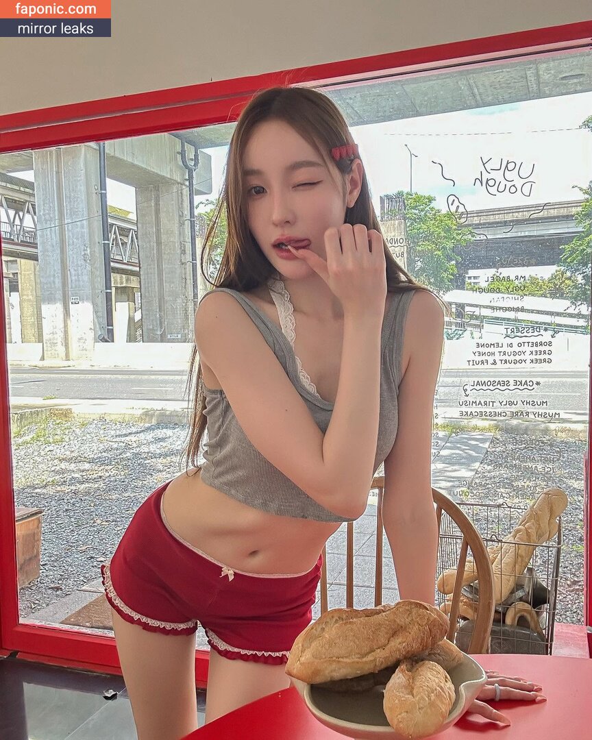 Kornkanok, kimmmmmmm, pimmmmss Meztelen kiszivárgások OnlyFans Fotó #114