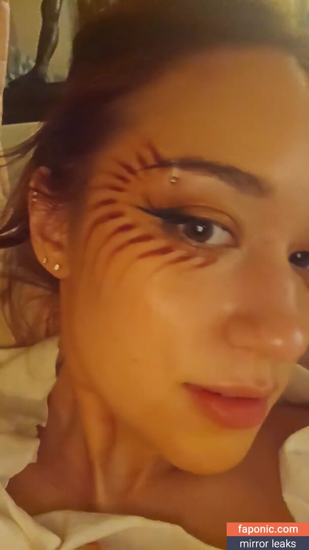 Queen Tofu Games, QueenTofu, Tofu_games, babytofu, https: Meztelen kiszivárgások OnlyFans Fotó #747