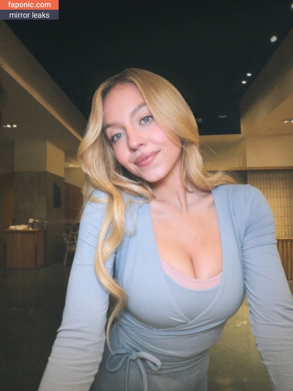 Sydney Sweeney, gal_gadot, https:, sydney_sweeney Meztelen kiszivárgások OnlyFans Fotó #178