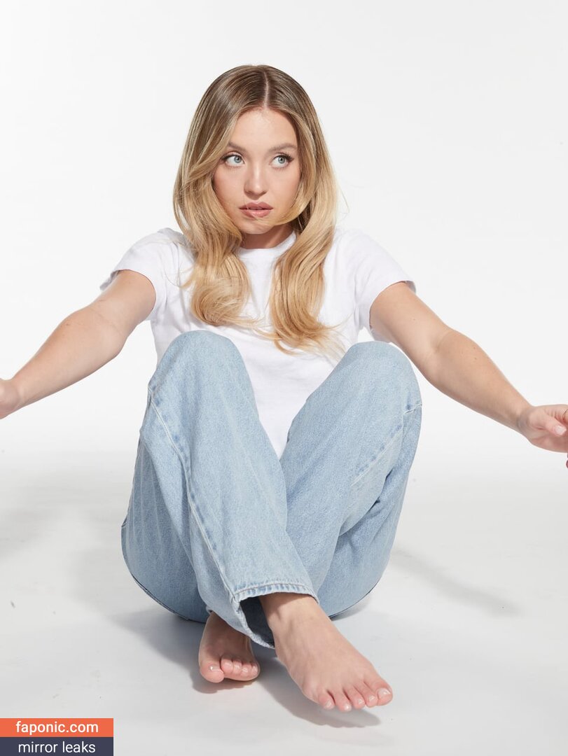 Sydney Sweeney, gal_gadot, https:, sydney_sweeney Meztelen kiszivárgások OnlyFans Fotó #182