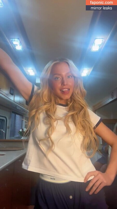 Sydney Sweeney, gal_gadot, https:, sydney_sweeney Meztelen kiszivárgások OnlyFans Fotó #184