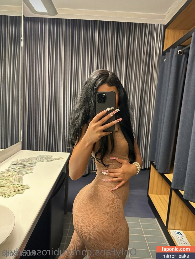 rubixrose, therubirose Meztelen kiszivárgások OnlyFans Fotó #1
