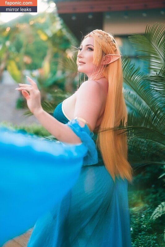 Holly Wolf, HollytWolf, hollywolf, hollywolfirl, veronicafettx, wolfofthewild Meztelen kiszivárgások OnlyFans/Patreon Fotó #99