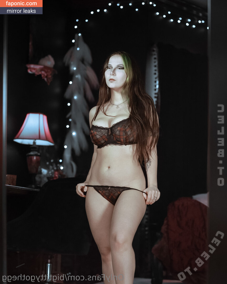 Bigtittygothegg, goth.egg, goth__egg, https: Meztelen kiszivárgások OnlyFans Fotó #113