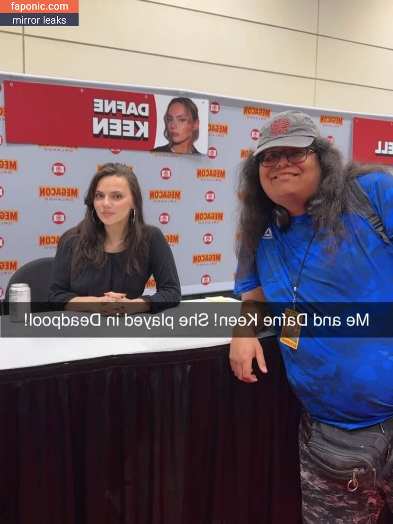 Dafne Keen, dafnefeetworld, dafnekeen, https: Meztelen kiszivárgások OnlyFans Fotó #285