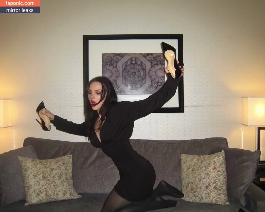 Dafne Keen, dafnefeetworld, dafnekeen, https: Meztelen kiszivárgások OnlyFans Fotó #292