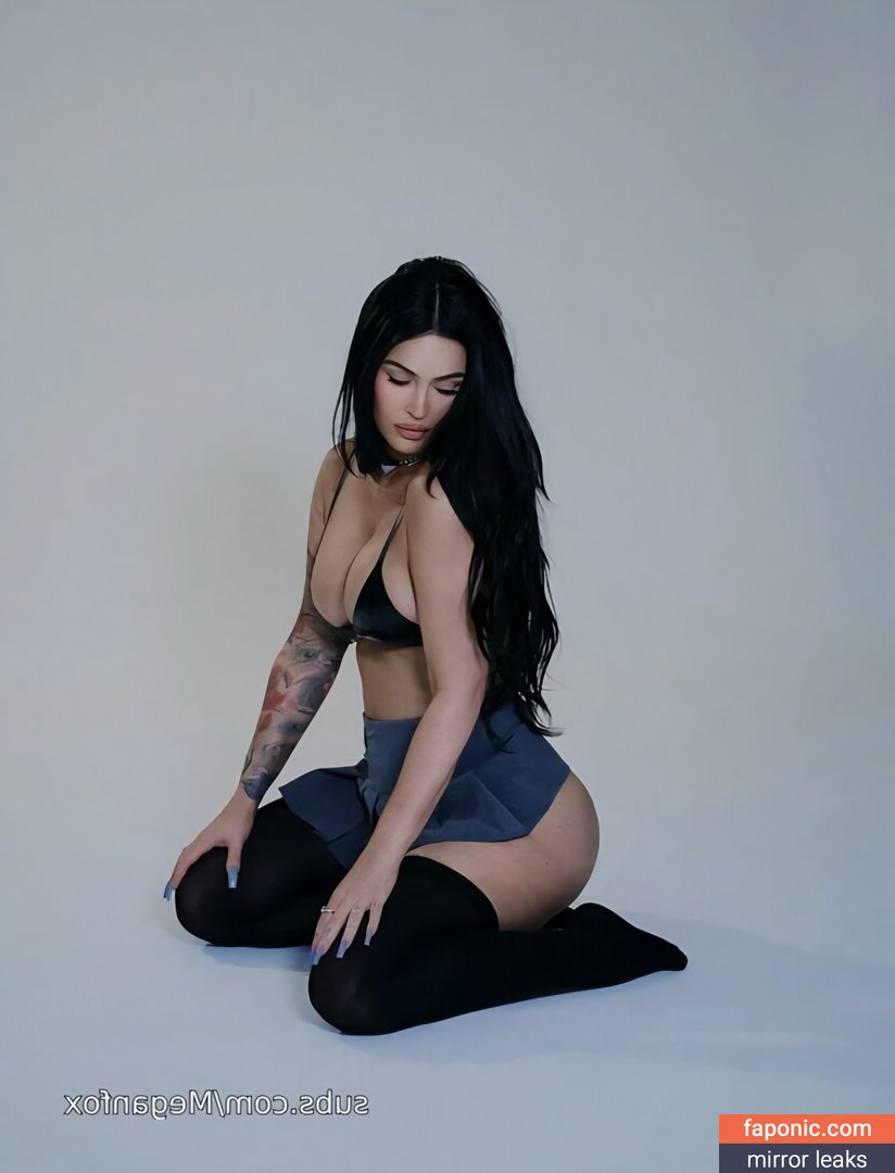 Megan Fox, megan_fox, meganfox Meztelen kiszivárgások OnlyFans Fotó #11