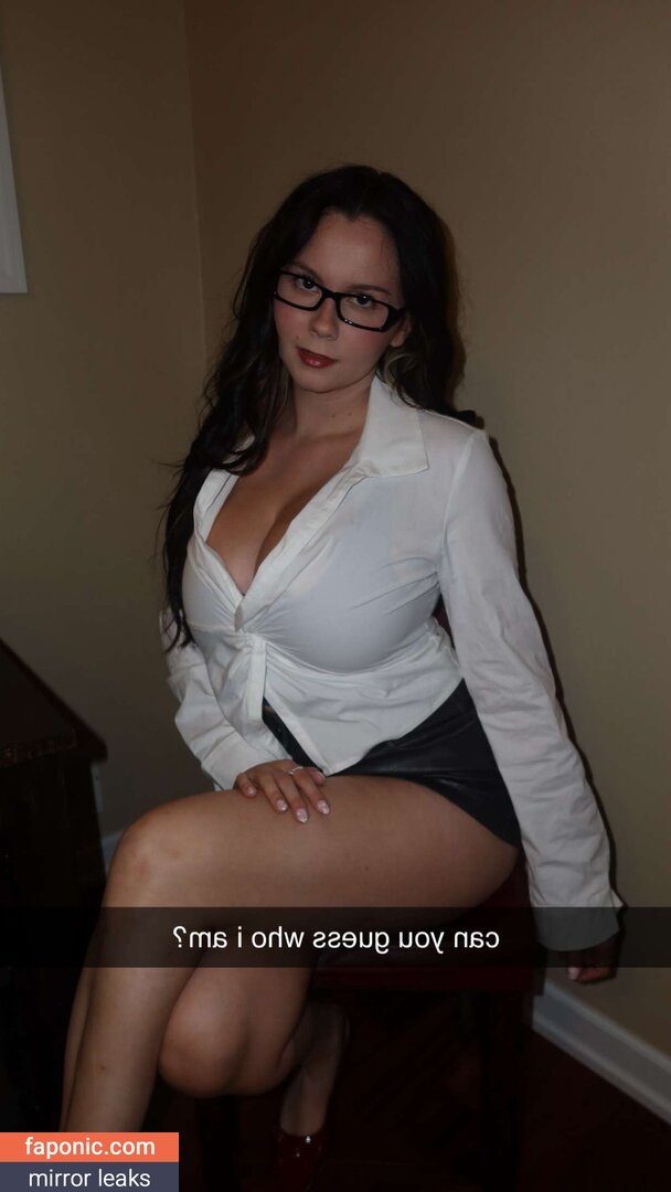 Yellz0, Yellz1, bigtittygothegg, yellz Meztelen kiszivárgások OnlyFans/Patreon Fotó #353
