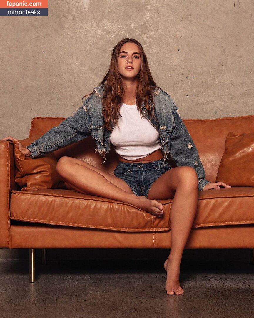 Emily Feld, emily.feld Meztelen kiszivárgások OnlyFans Fotó #1706