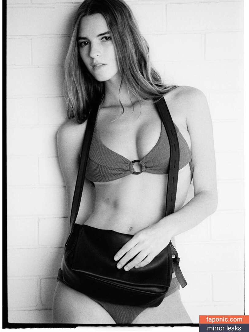 Emily Feld, emily.feld, fanpage_emily_feld Meztelen kiszivárgások OnlyFans Fotó #3765