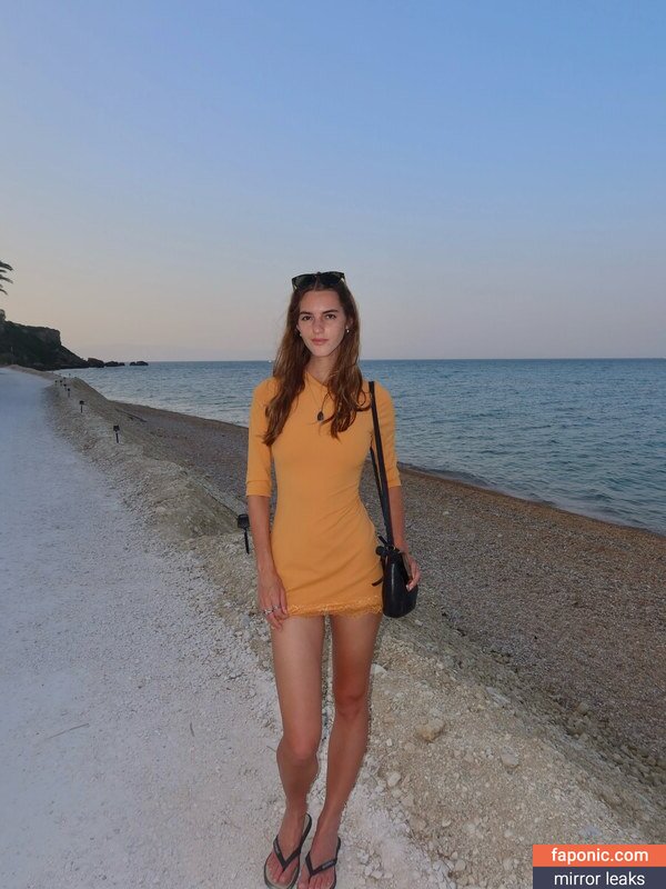 Emily Feld, emily.feld Meztelen kiszivárgások OnlyFans Fotó #3817