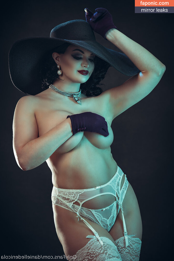 Danielle Denicola, danielledenicola, danielledenicolaofficial, danielledenicolavip, daniellednicola, https: Meztelen kiszivárgások OnlyFans/Patreon Fotó #58