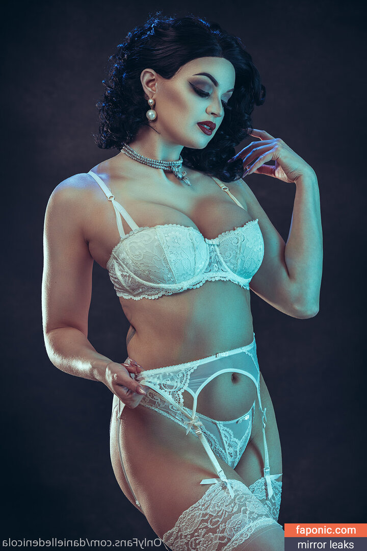 Danielle Denicola, danielledenicola, danielledenicolaofficial, danielledenicolavip, daniellednicola, https: Meztelen kiszivárgások OnlyFans/Patreon Fotó #69
