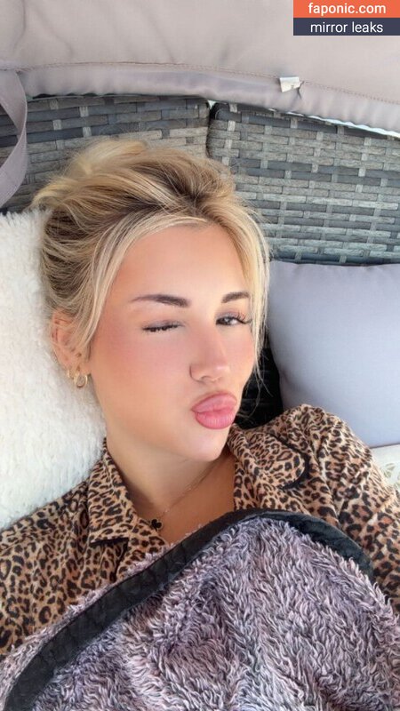 https:, realsamantra, samantra.official, samantra_official, samantraofficial Meztelen kiszivárgások OnlyFans Fotó #4