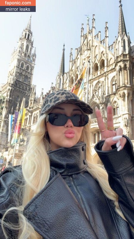 https:, realsamantra, samantra.official, samantra_official, samantraofficial Meztelen kiszivárgások OnlyFans Fotó #8