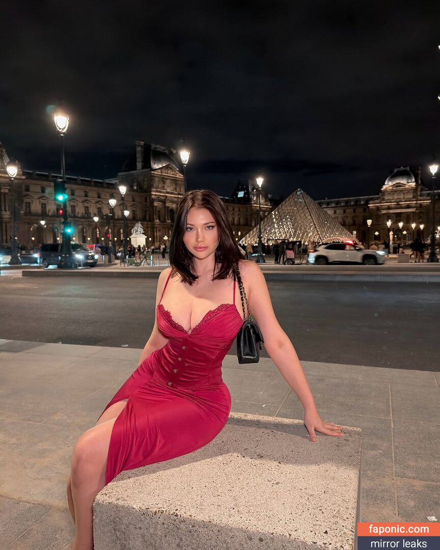 andreeamaresof, andreeamaresof_fanpage2022, blackwidof Meztelen kiszivárgások OnlyFans Fotó #2
