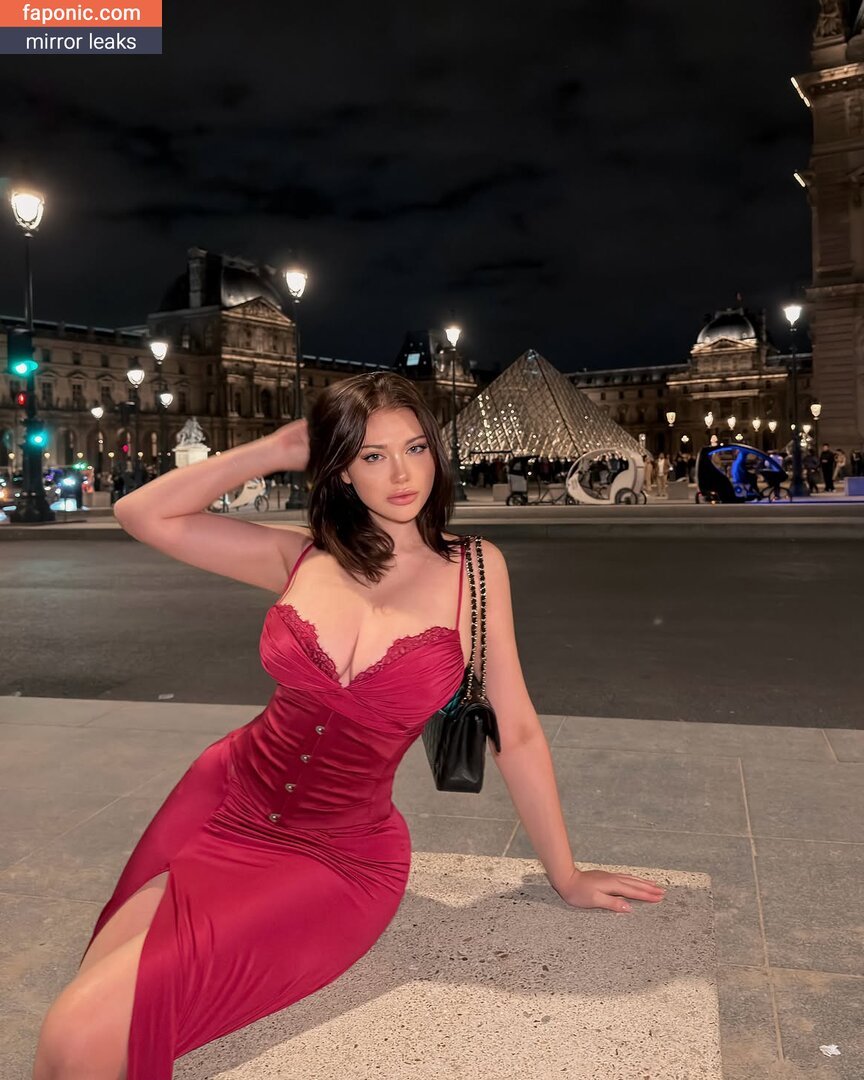 andreeamaresof, andreeamaresof_fanpage2022, blackwidof Meztelen kiszivárgások OnlyFans Fotó #4