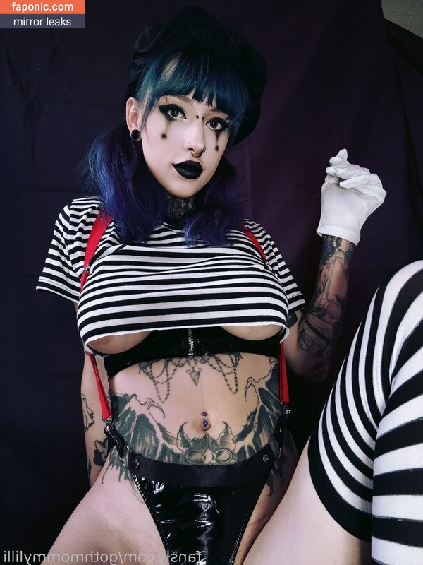Lillithlethya, Stepsislillith, step.sis.lillith Meztelen kiszivárgások OnlyFans Fotó #103