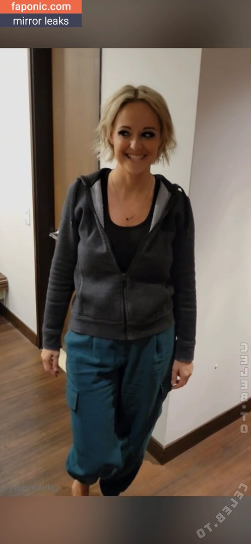 Hiking Mylf, theoldtravellady, thetravellady Meztelen kiszivárgások OnlyFans Fotó #45