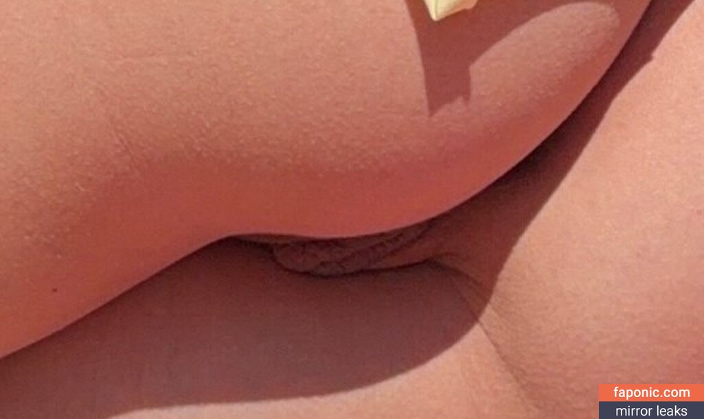 HaeSicks, Shaelynnjade, biancasotelo14 Meztelen kiszivárgások OnlyFans Fotó #537