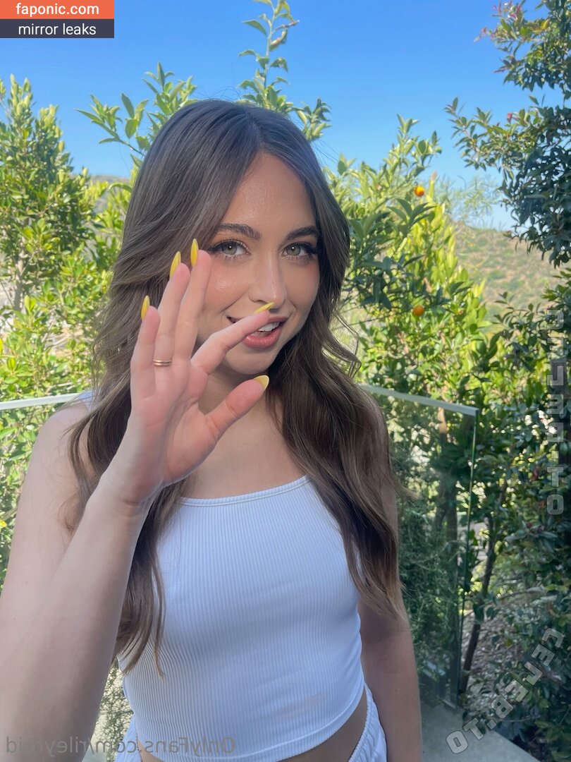 Riley Reid, RileyReidTikTok, hellorileyreid, rileyreidx3 Meztelen kiszivárgások OnlyFans Fotó #2624
