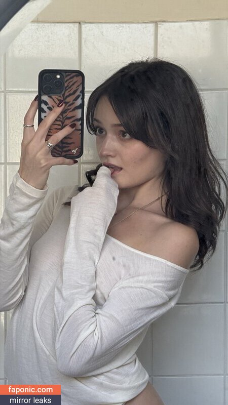 caitlinerinoneill, heyitsapril Meztelen kiszivárgások OnlyFans Fotó #12