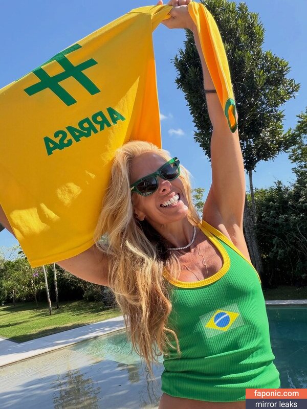 Adriane Galisteu, galisteuoficial Meztelen kiszivárgások  Fotó #335