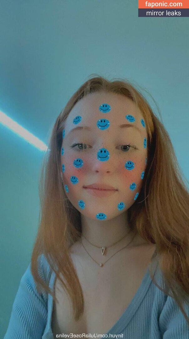 Julia Evelina-Rose