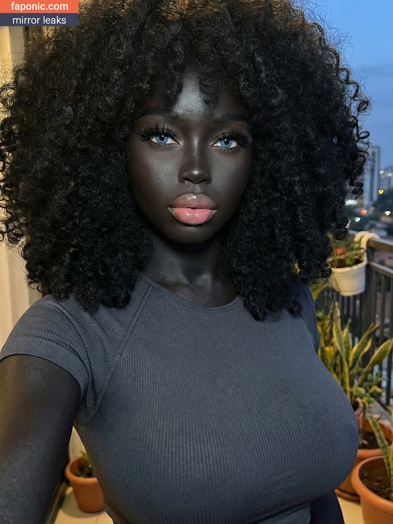 Ooga.Black Meztelen kiszivárgások  Fotó #12